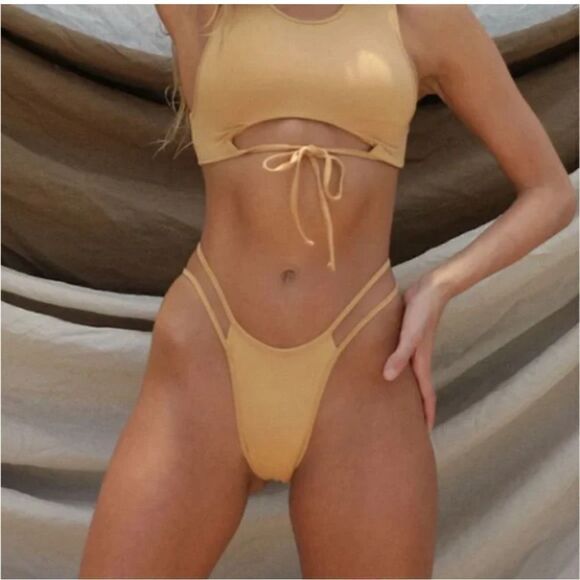 Stone Fox Swim Signature Open Side Bikini Bottom - Picture 1 of 6